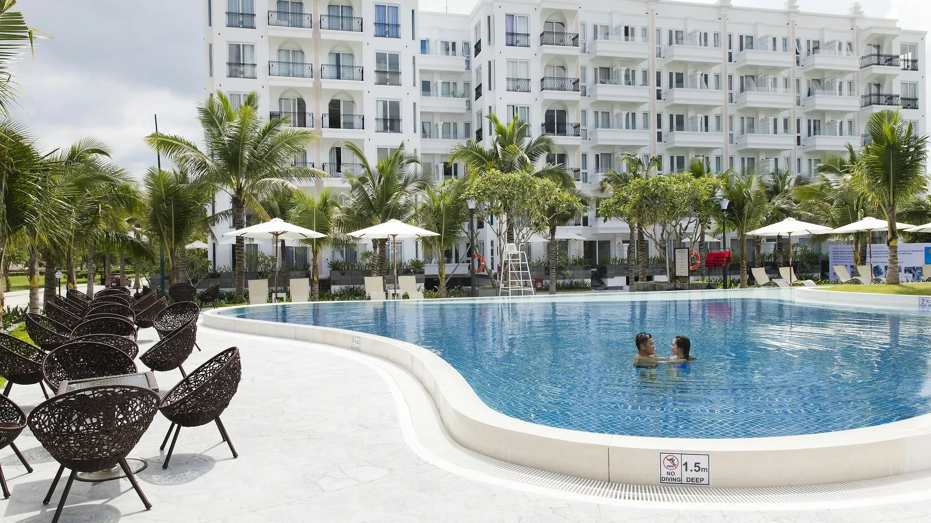 Aparthotel Cham Oasis Nha Trang Resort Condotel