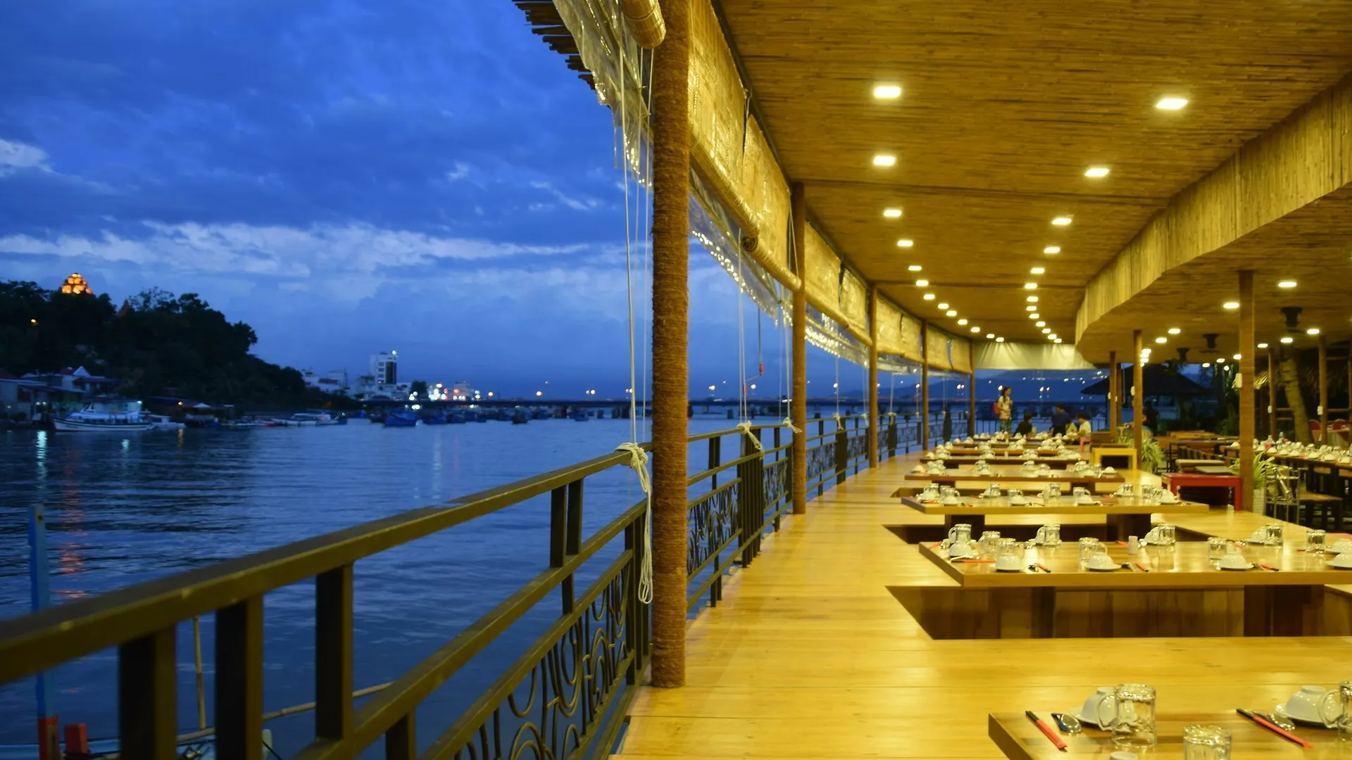 Cham Oasis Nha Trang Resort Condotel Vietnam