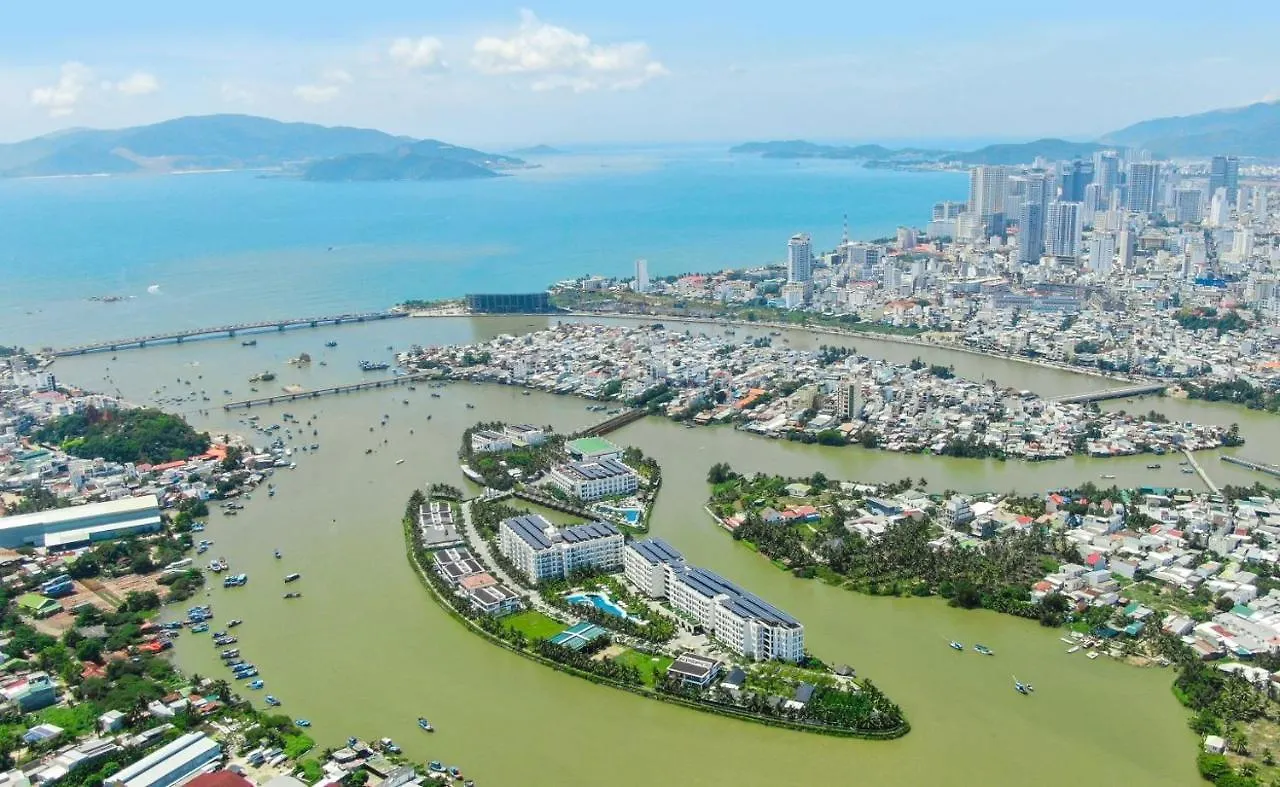 Cham Oasis Nha Trang Resort Condotel 5*,  Vietnam