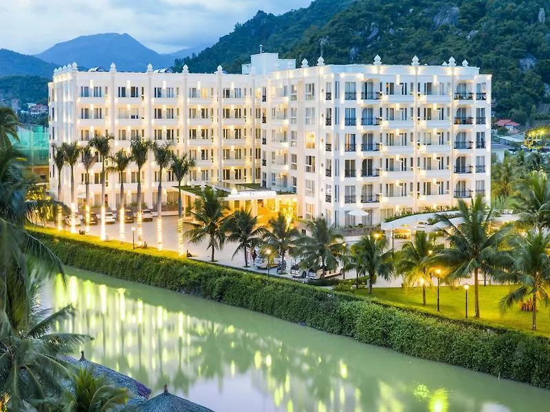 Cham Oasis Nha Trang Resort Condotel