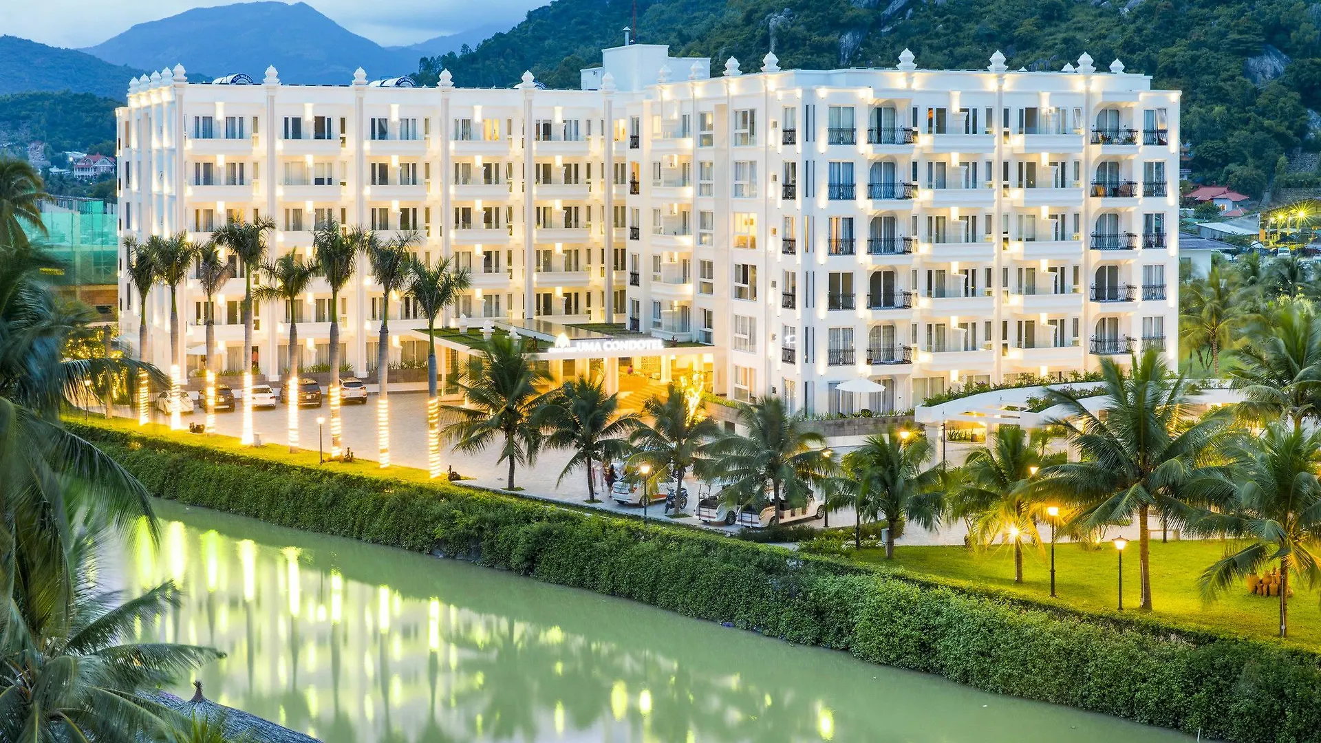 Cham Oasis Nha Trang Resort Condotel Aparthotel