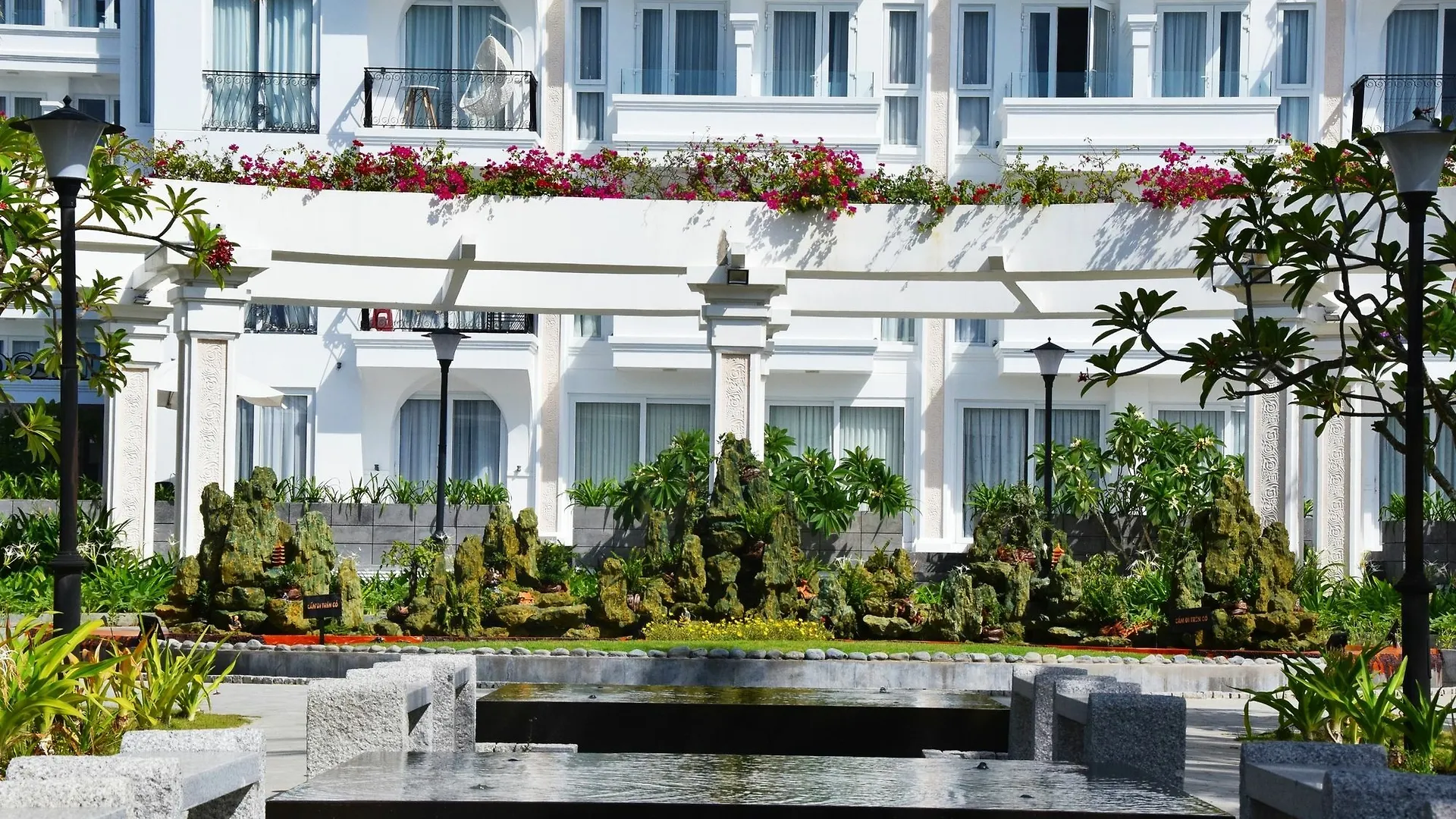 Cham Oasis Nha Trang Resort Condotel