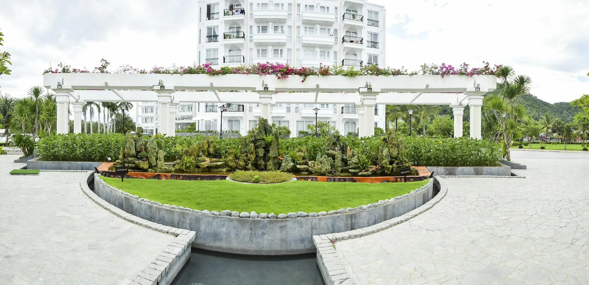 Cham Oasis Nha Trang Resort Condotel Aparthotel